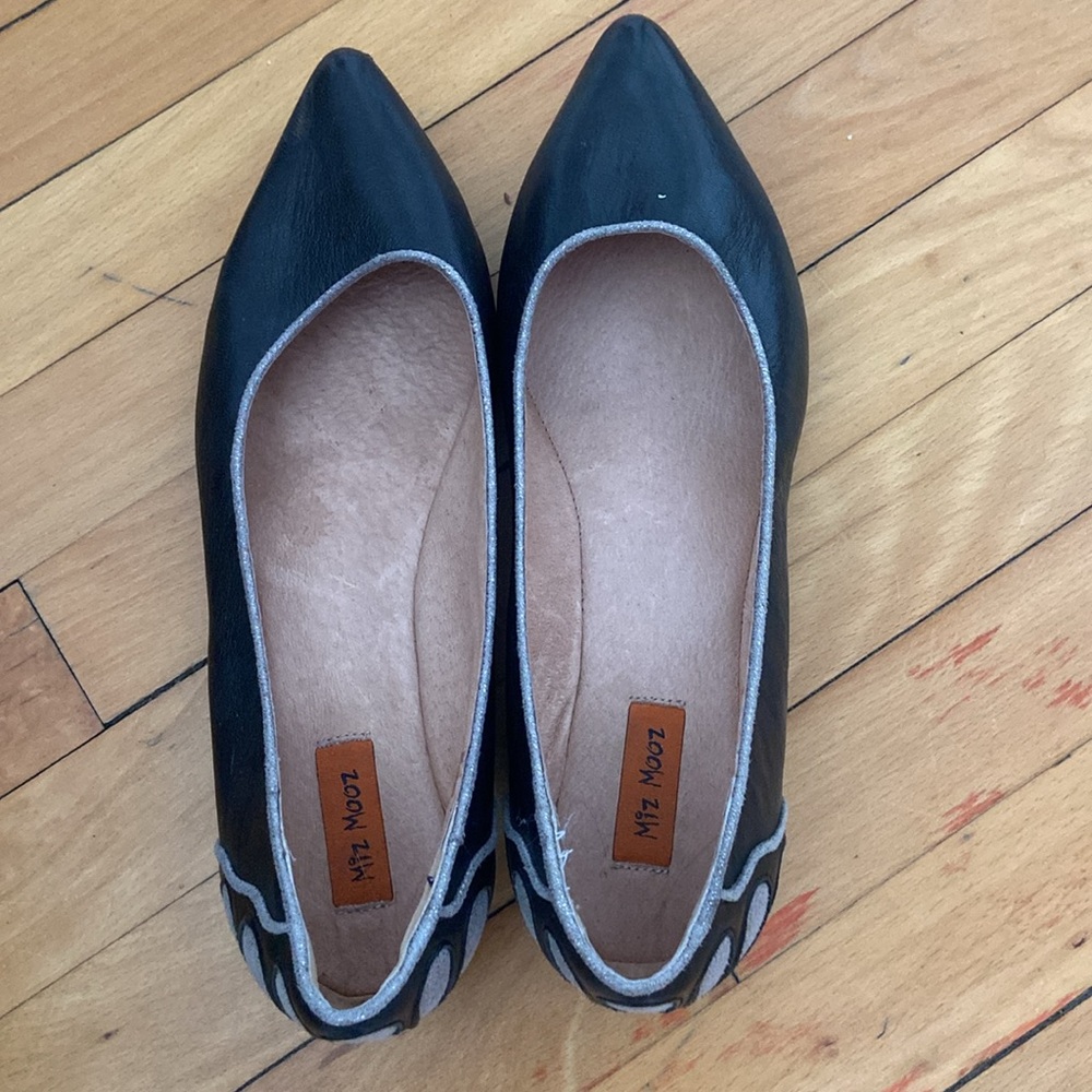 Miz Mooz Jodi flats, size 8
